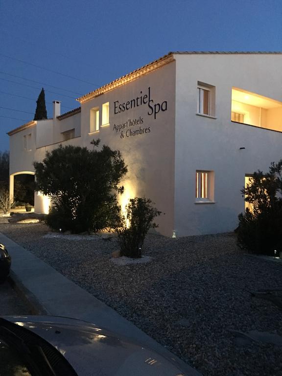 Appart'Hotel Et Chambres Essentiel Spa Arles Exterior foto